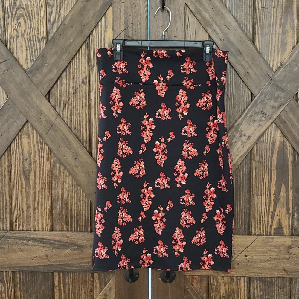 XL Agnes & Dora Pencil Skirt Black Floral